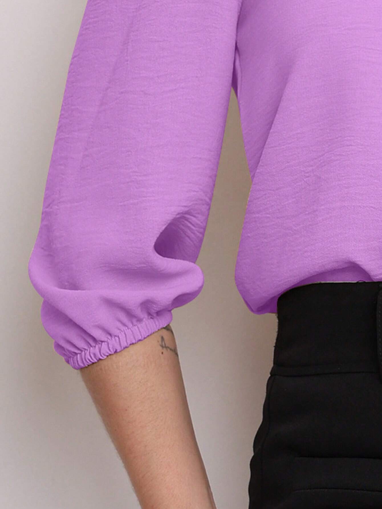Blusa Alfaiataria Com Manga Regulável Patrícia