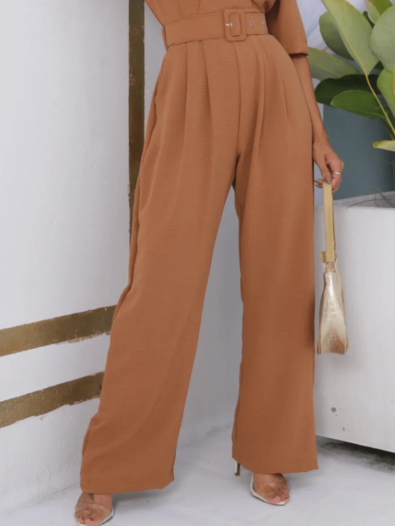 Macacão Pantalona Com Manga 3/4 E Cinto Suzana