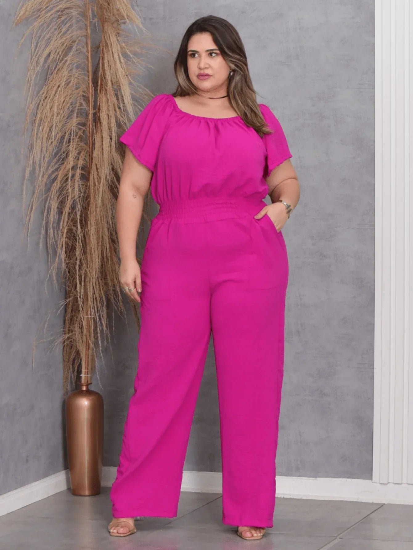 Macacão Perna Longa Com Gola Ombro Á Plus Size Kelly Fúcsia / M