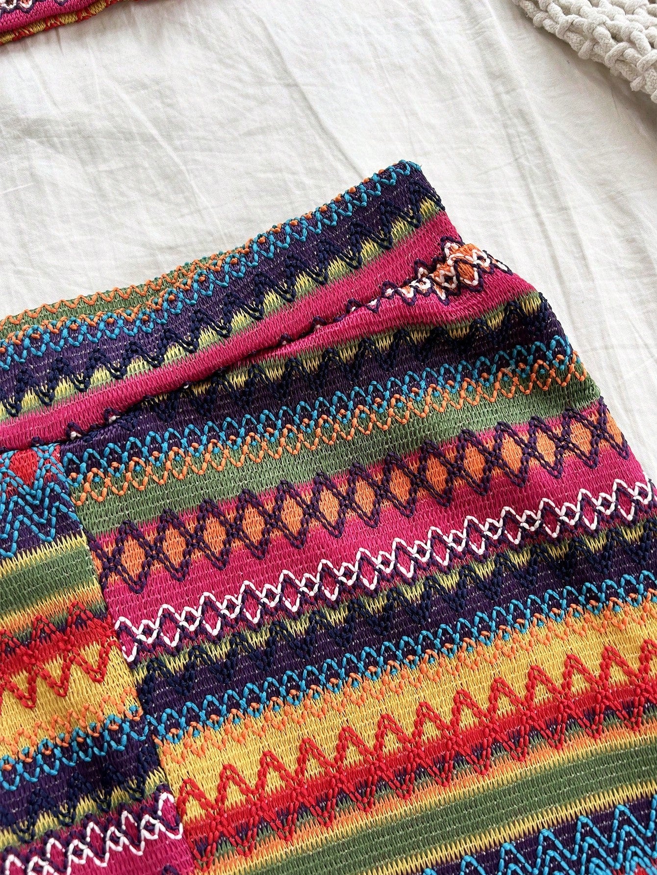 Conjunto Casual 2 Peças - Top Bandeau e Shorts Cintura Alta