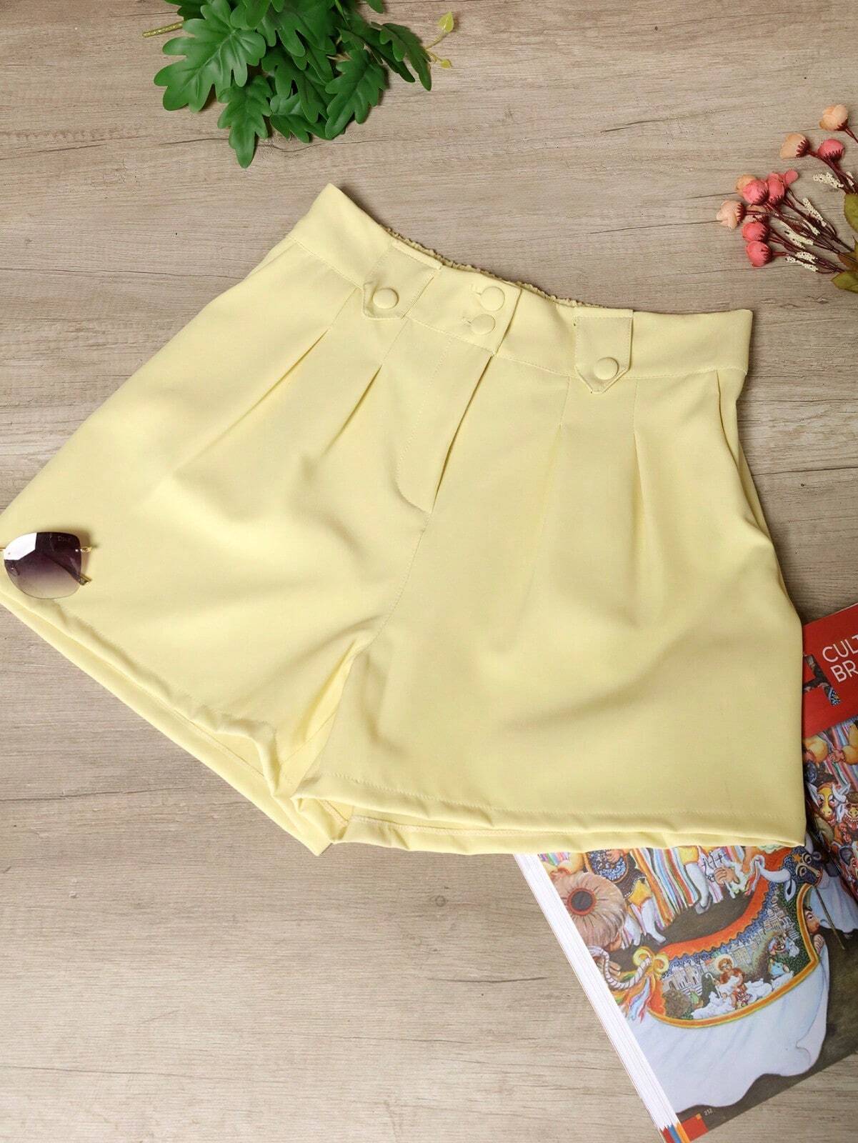 Short Alfaiataria Meia Coxa Plus Size Natali Amarelo Creme / G1