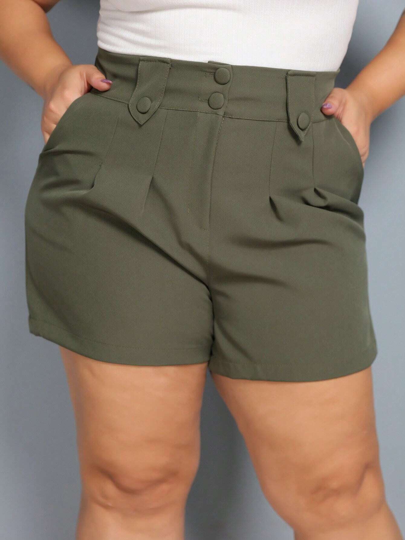 Short Alfaiataria Meia Coxa Plus Size Natali