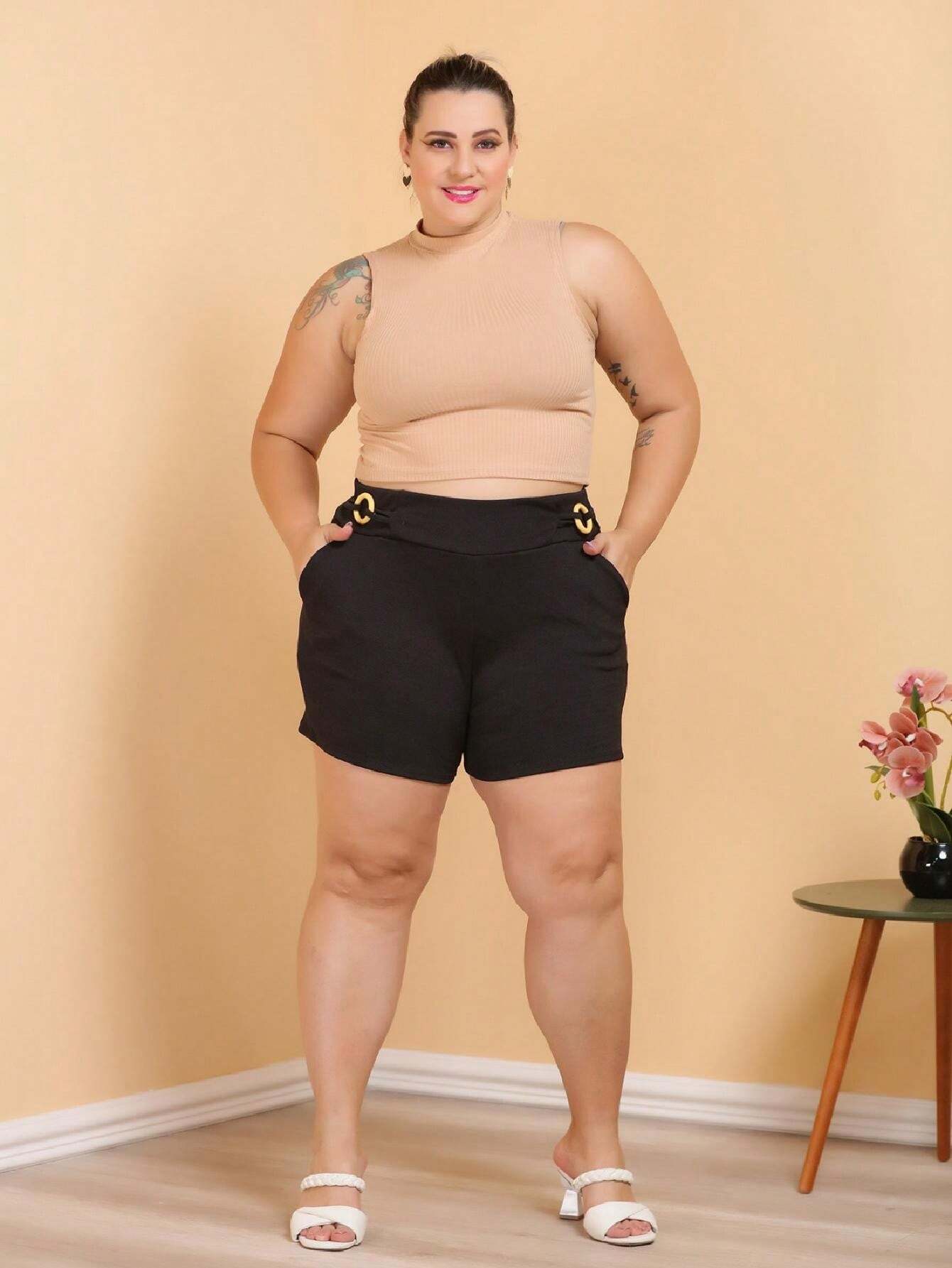 Short Crepe Com Bolso Plus Size Jaqueline