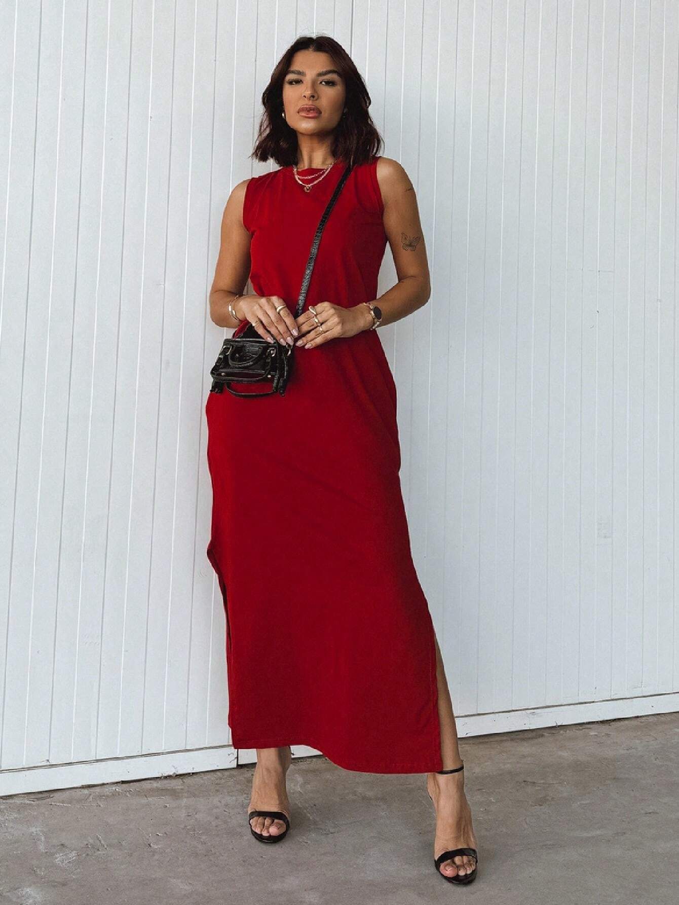 Vestido Cavado Com Fenda Valentina