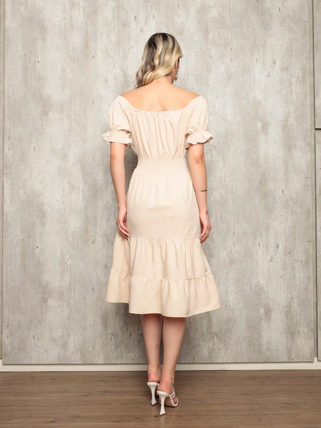 Vestido Midi Curto Larissa Vestidos Midi Femininos
