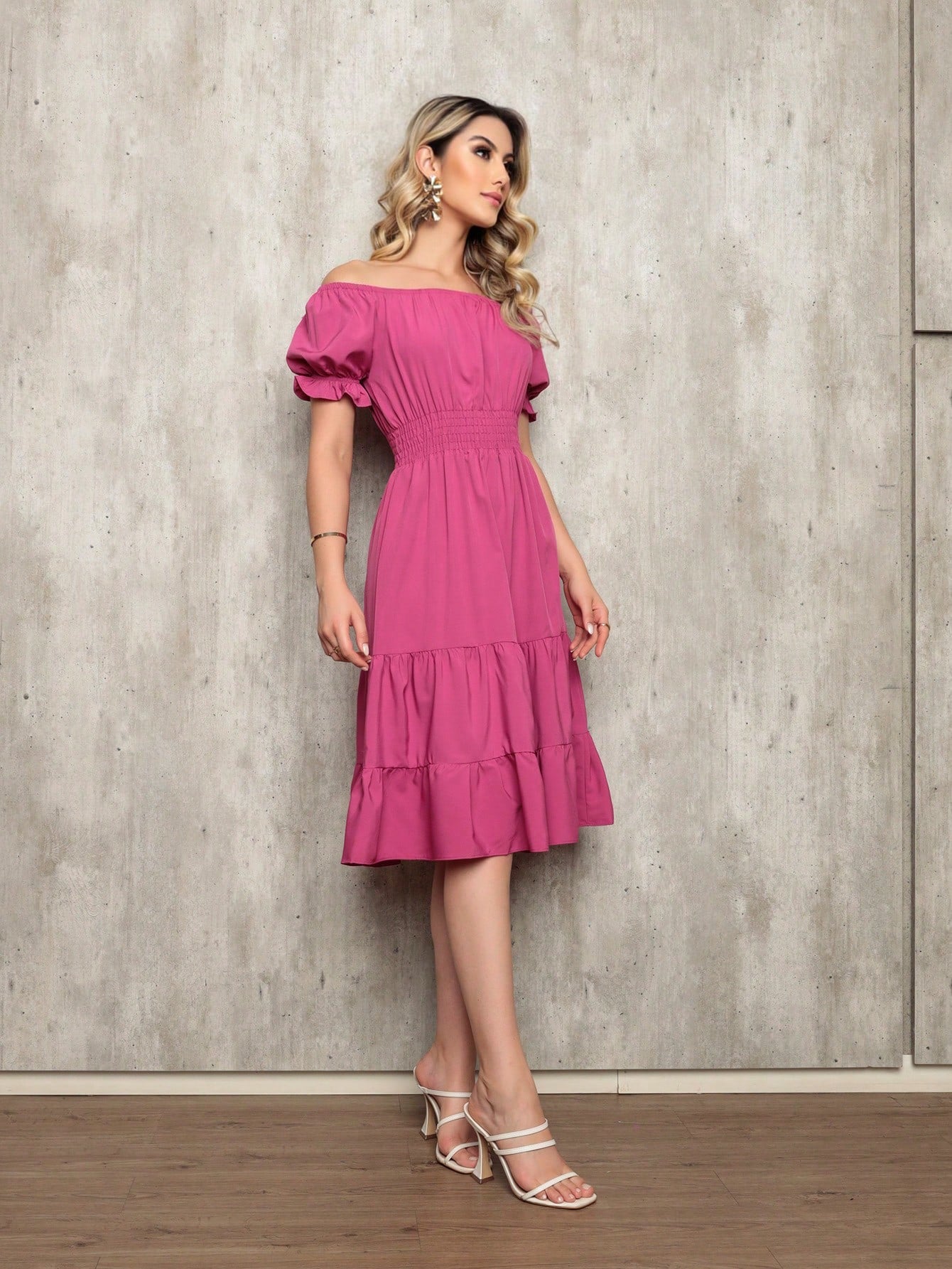 Vestido Midi Curto Larissa Pink / P Vestidos Midi Femininos