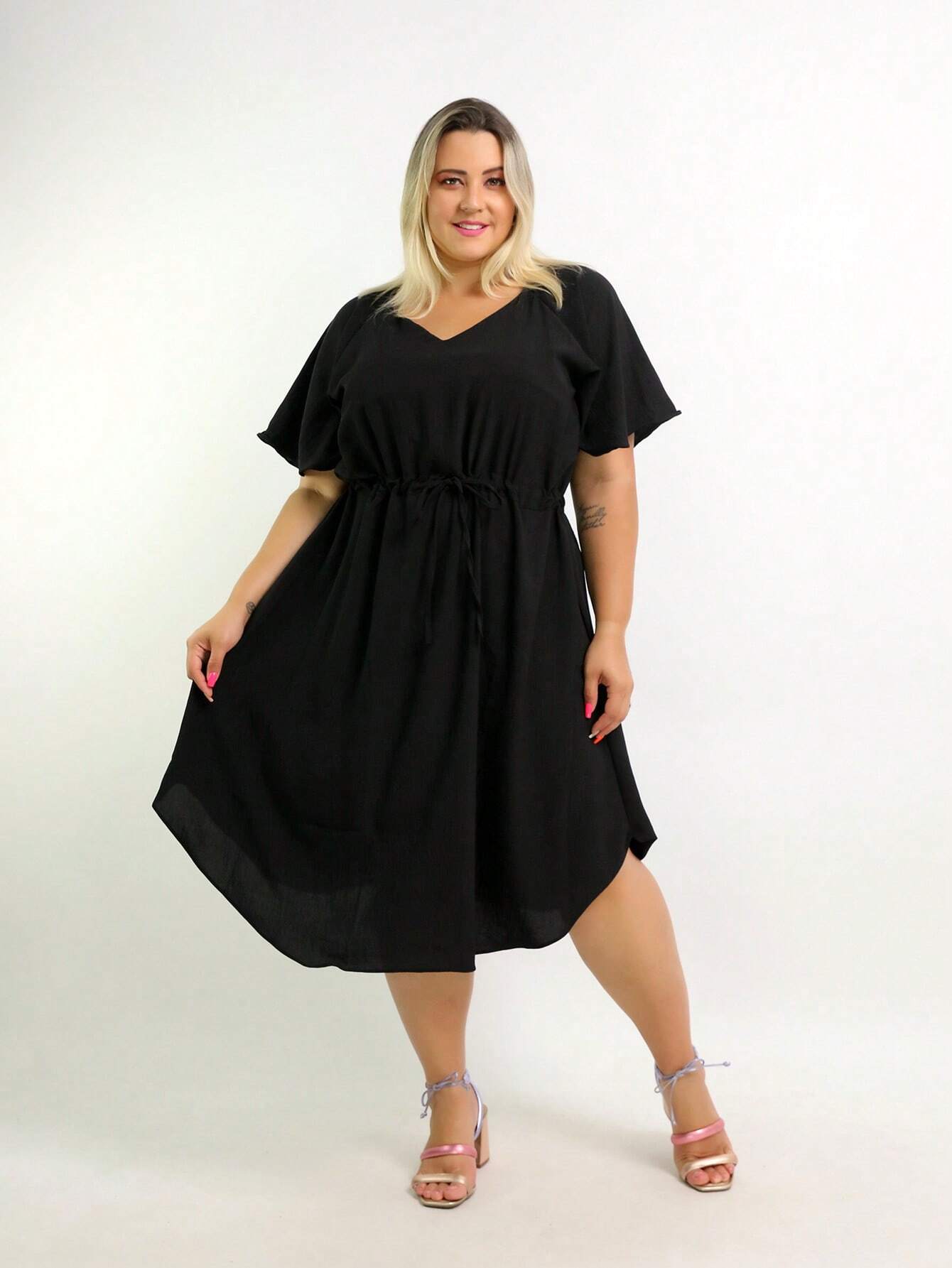 Vestido Com Manga Esvoaçante E Cinto De Amarração Bárbara
