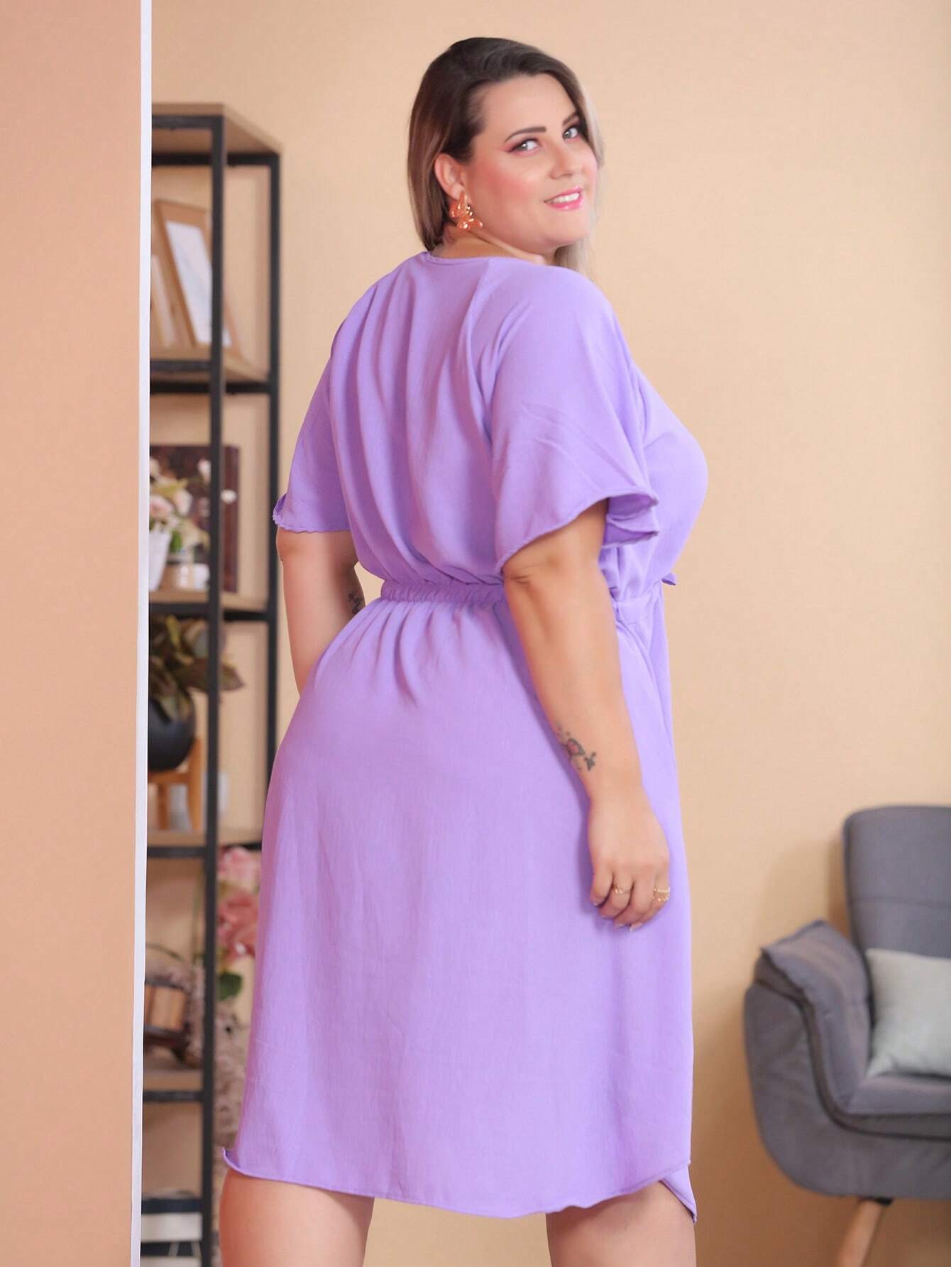 Vestido Com Manga Esvoaçante E Cinto De Amarração Bárbara