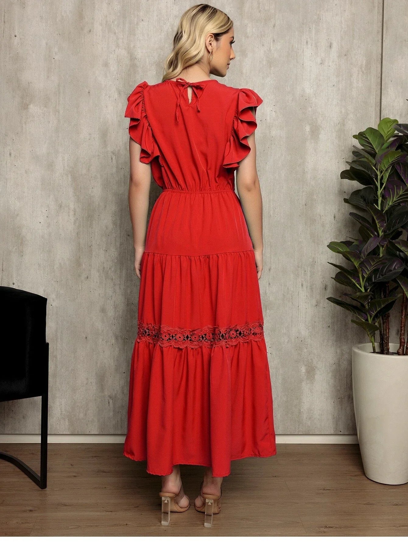 Vestido Longo Bainha Com Babado Thaís