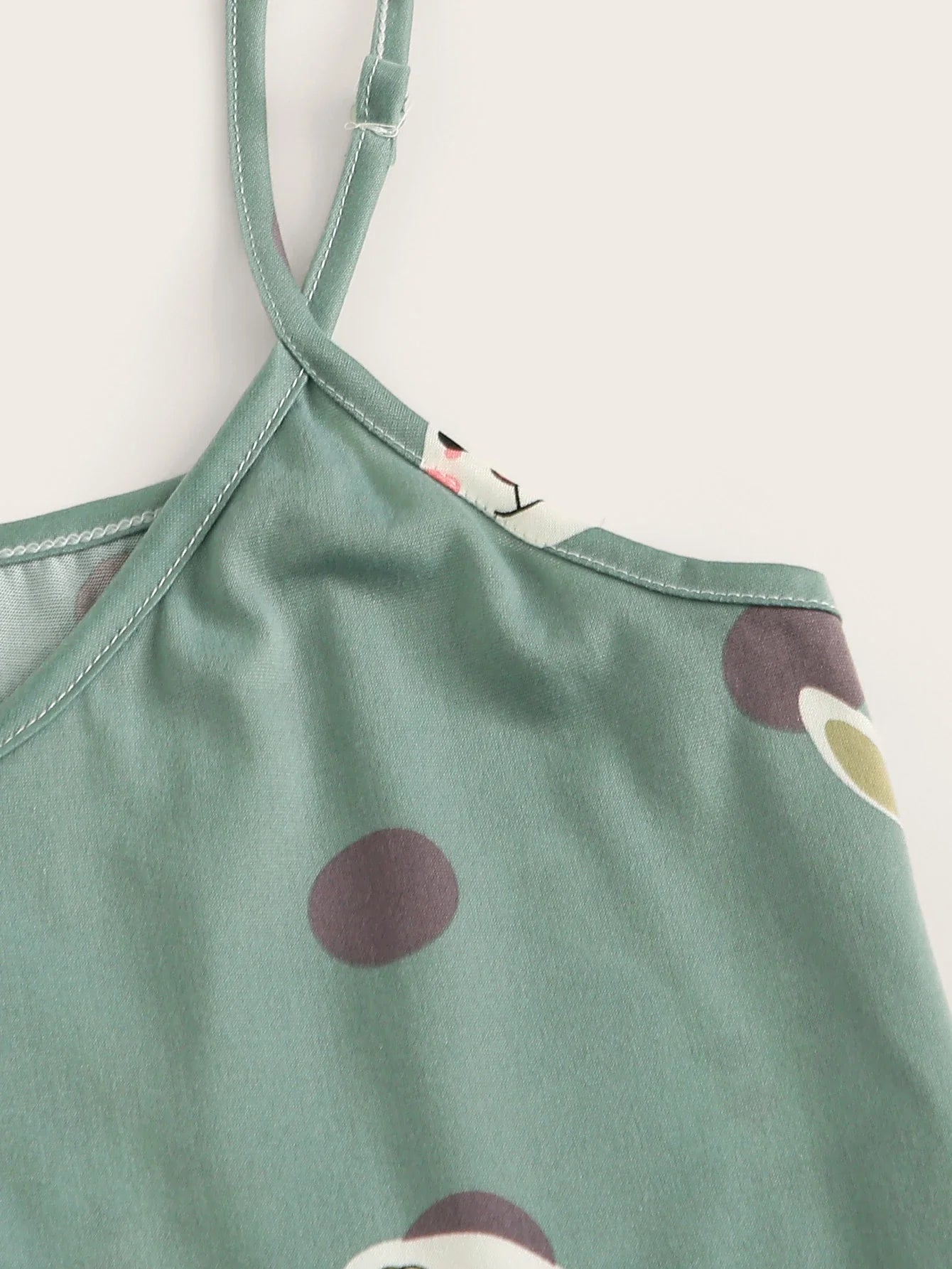 Conjunto de Pijama / Camiseta Alça com Estampa de Coelho Poá e Máscara para os Olhos
