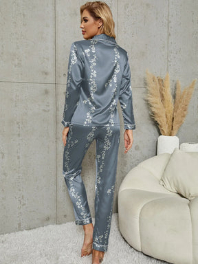 LuxeNights Conjunto de Pijama com Blusa de Cetim com Pesponto Contrastante e Estampa Floral e Calça