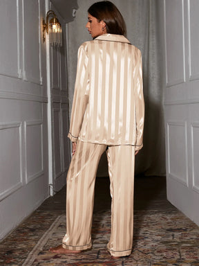 SHEIN Conjunto de pijama de cetim com acabamento em contraste