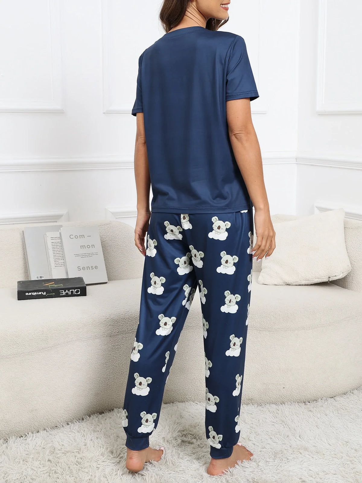 CoupledUp Conjunto de Pijama / Pijama com Estampa Gráfica de Desenho Animado