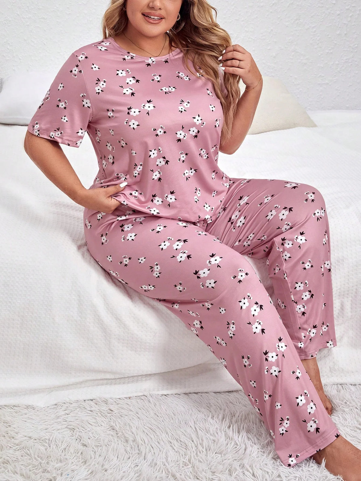 Conjunto de Pijama com Estampa Floral Plus