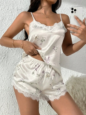 Conjunto de Pijama com Regata Camisole e Shorts de Cetim com Renda, Conjunto Branco