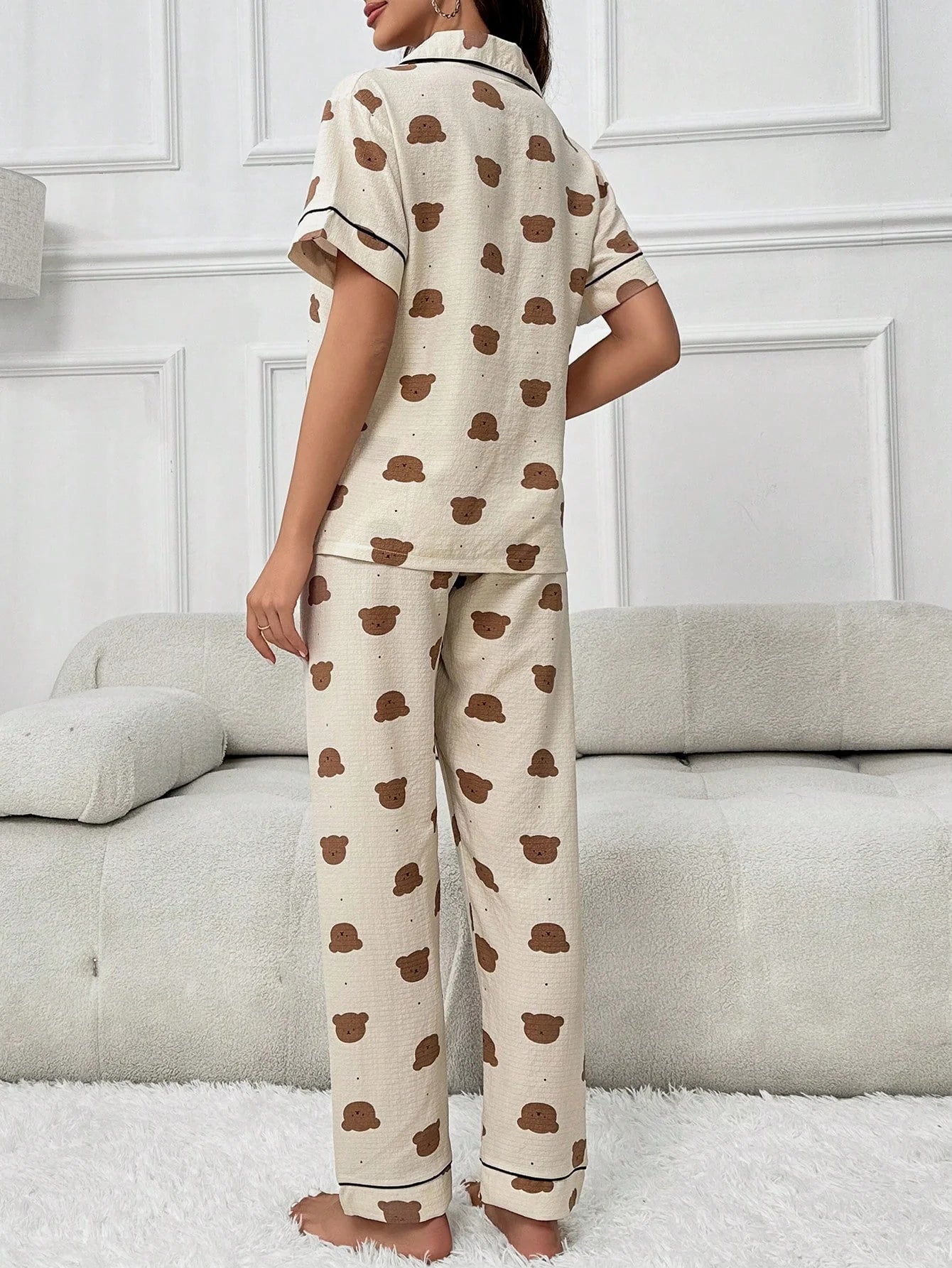 Conjunto de Pijama com Tubulação de Contraste Gráfico Cartoon