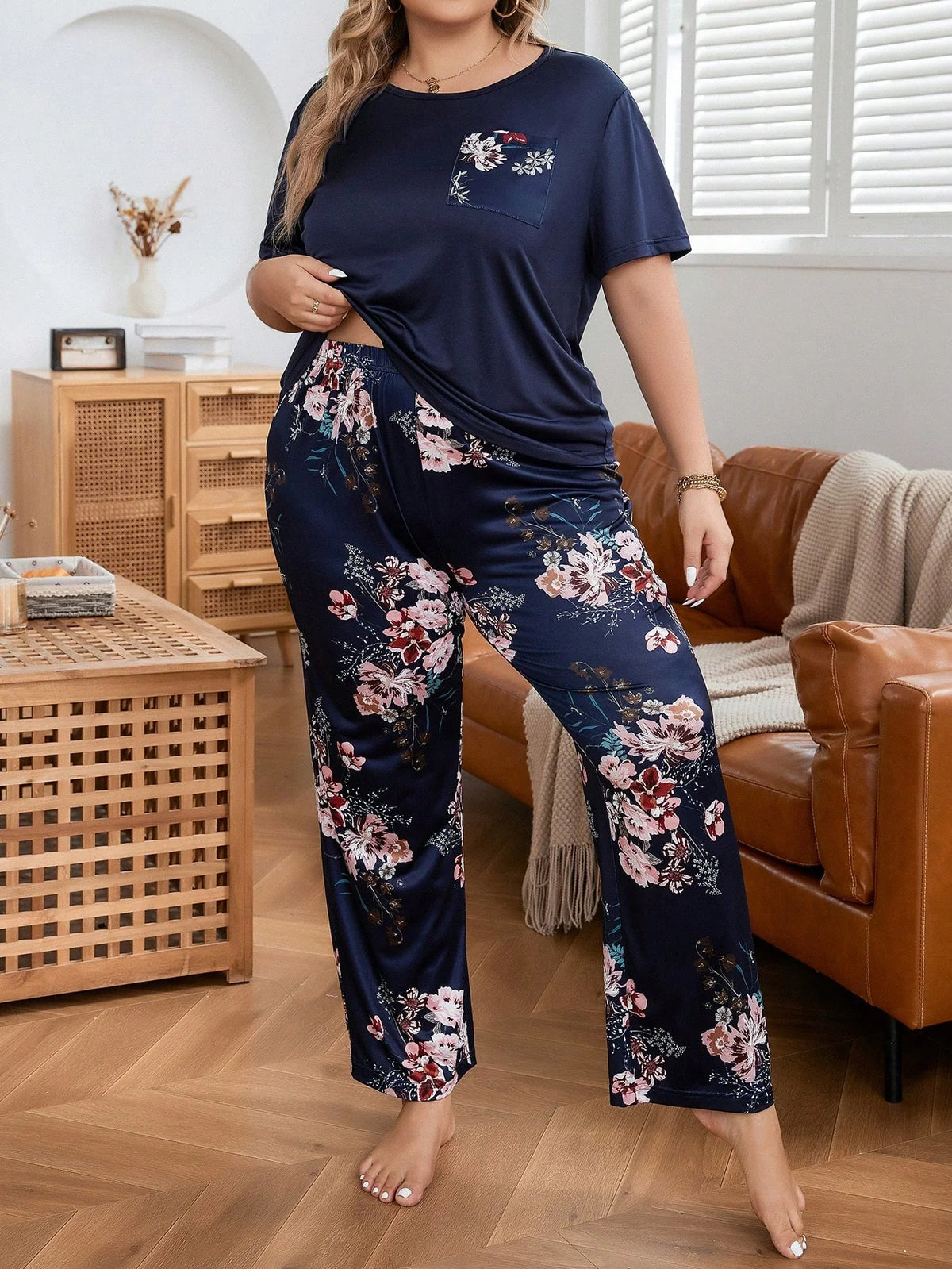 Conjunto de Pijama com Estampa Floral Plus
