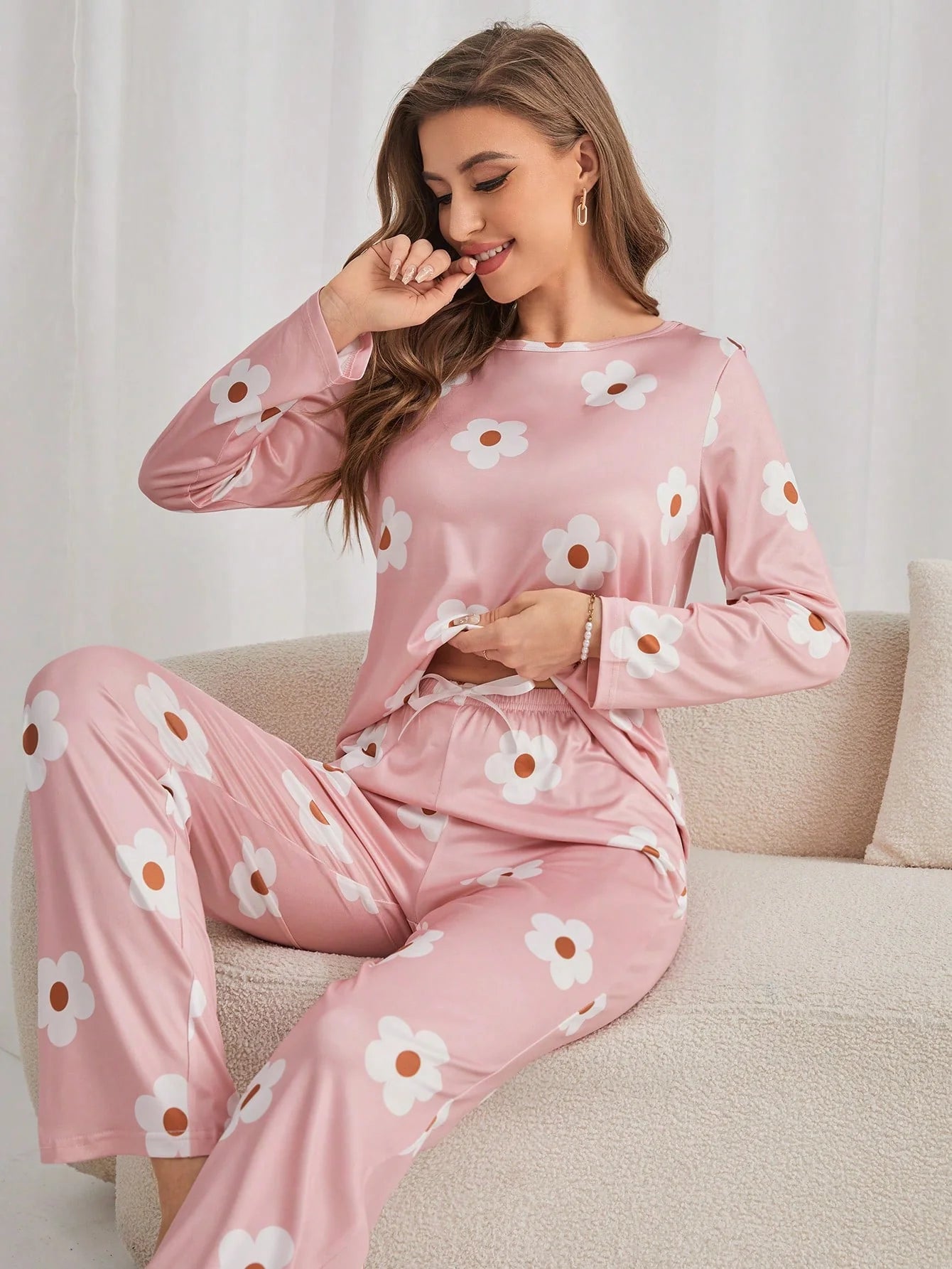 Pijama Longo Flores Bruna