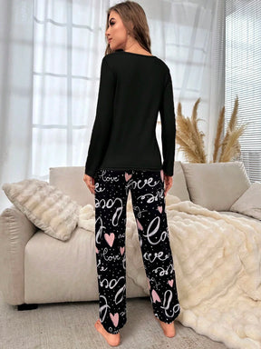 Pijama/Conjunto de Pijama com Estampa de Coração e Letra