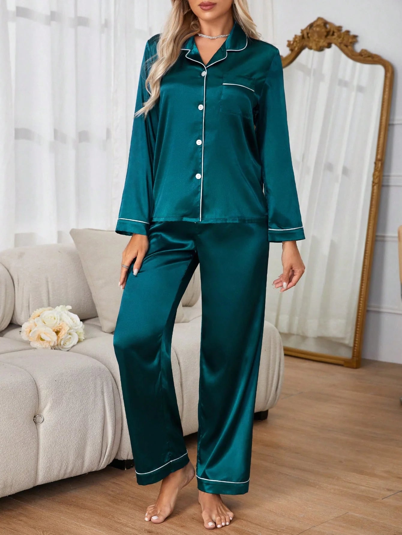 Conjunto de Pijama Feminino Tecido Jacquard Estampa de Animal