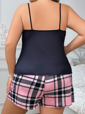 Conjunto de Pijama com Regata e Shorts com Estampa de Xadrez e Coração