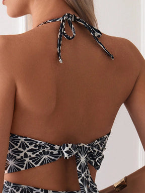 SHEIN Swim Maiô feminino estampado com nó torcido e decote com vazados, estilo Halter, para férias