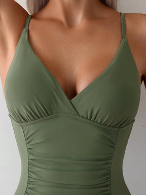 SHEIN Swim Maiô de uma peça para mulher com cor sólida e franzido, com alça de ombro ajustável, perfeito para praia e férias, verão na praia.