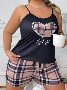 Conjunto de Pijama com Regata e Shorts com Estampa de Xadrez e Coração