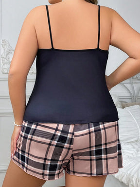 Conjunto de Pijama com Regata e Shorts com Estampa de Xadrez e Coração