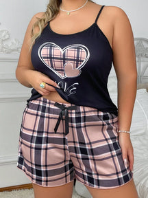 Conjunto de Pijama com Regata e Shorts com Estampa de Xadrez e Coração