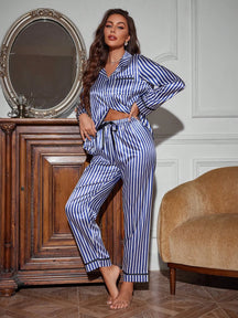 CoupledUp Conjunto de Pijama/Pijama de Cetim com Botões e Listras