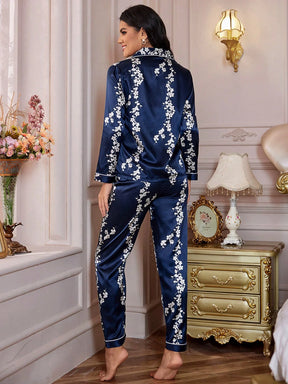 LuxeNights Conjunto de Pijama com Blusa de Cetim com Pesponto Contrastante e Estampa Floral e Calça