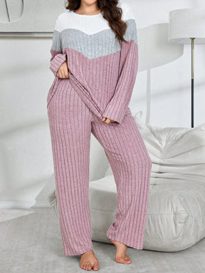 SHEIN My Everyday Conjunto de Pijama Folgado Plus Size de Tecido de Malha Felpudo Retalho