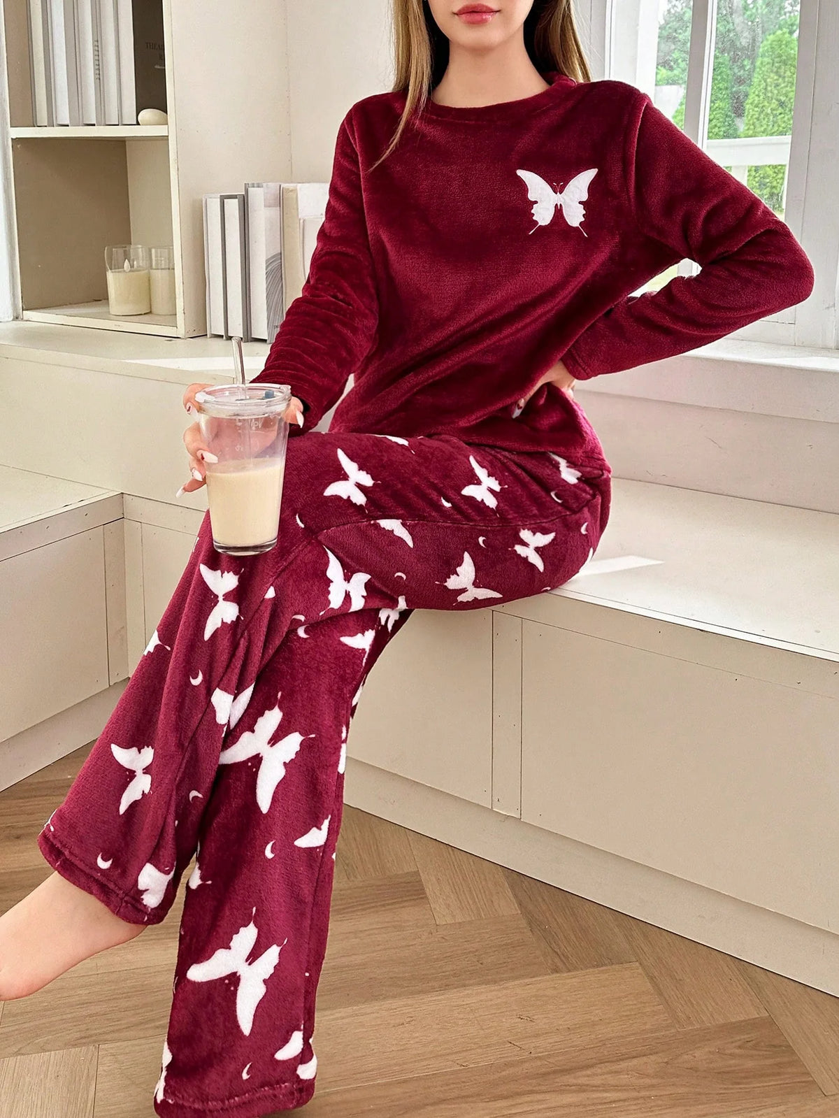 Dream Adore Conjunto de Pijama Manga Longa com Estampa de Borboleta em Flanela
