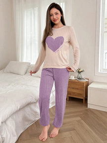 Dream Adore Conjunto de Pijama de Manga Longa com Decote Careca, Forrado Termicamente, com Bordado de Coração e Letra, Outono/Inverno