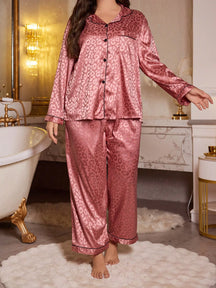 LuxeNights Conjunto de Pijama com Cardigan Lapela de Jacquard de Falso Seda Estampa Onça Plus Size