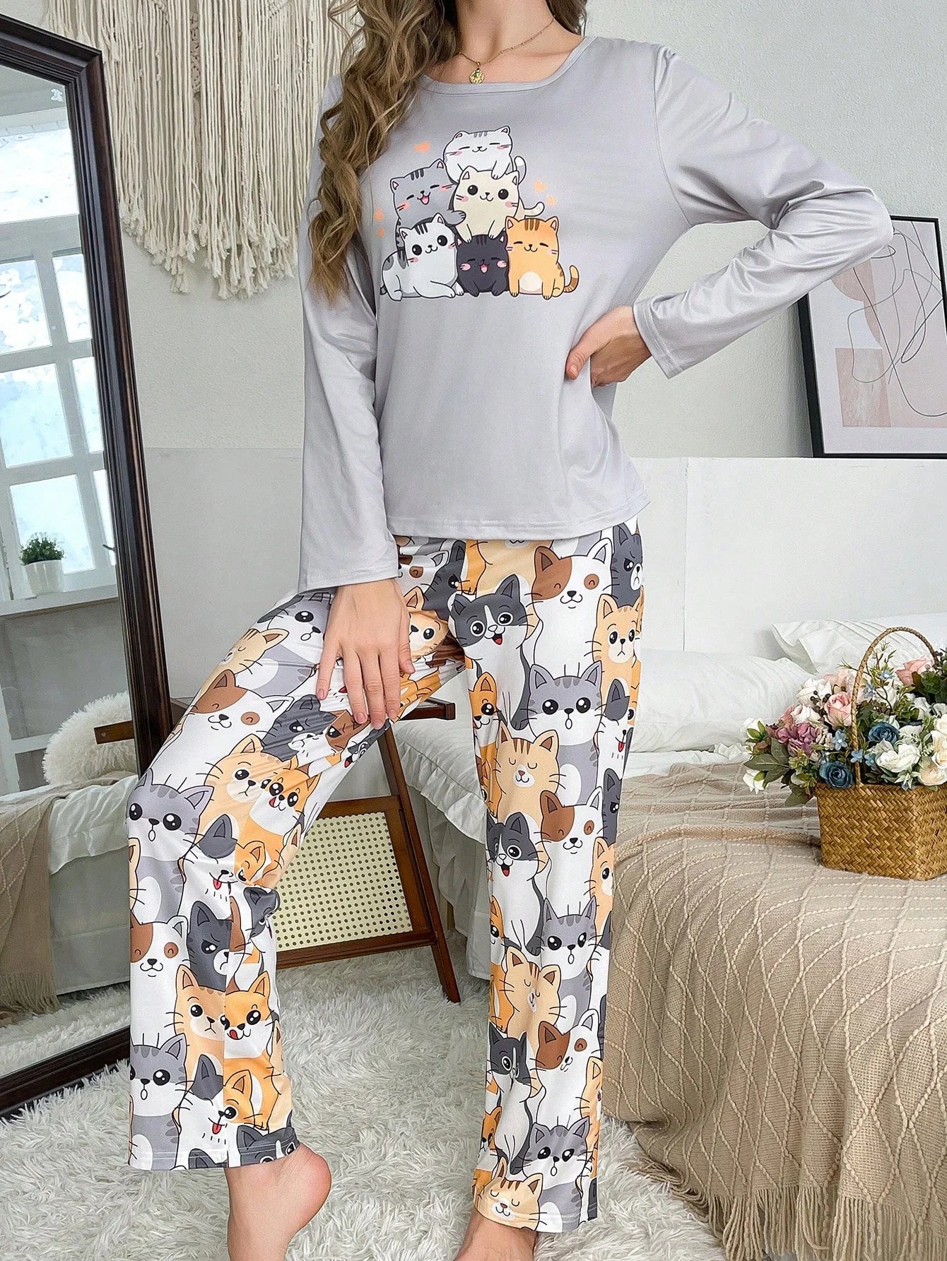 Conjunto de Pijama Feminino com Estampa Fofa de Gato