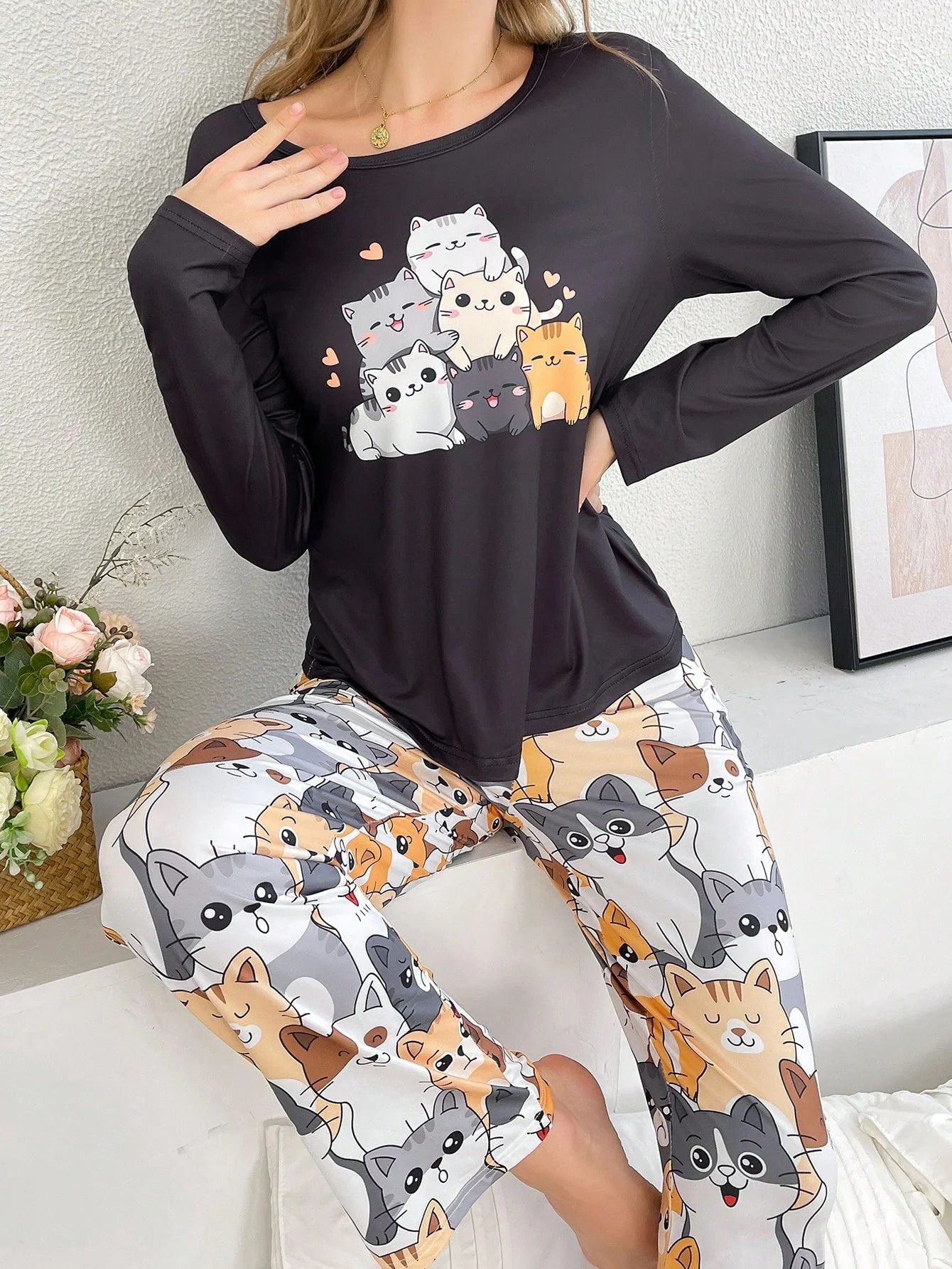 Conjunto de Pijama Feminino com Estampa Fofa de Gato