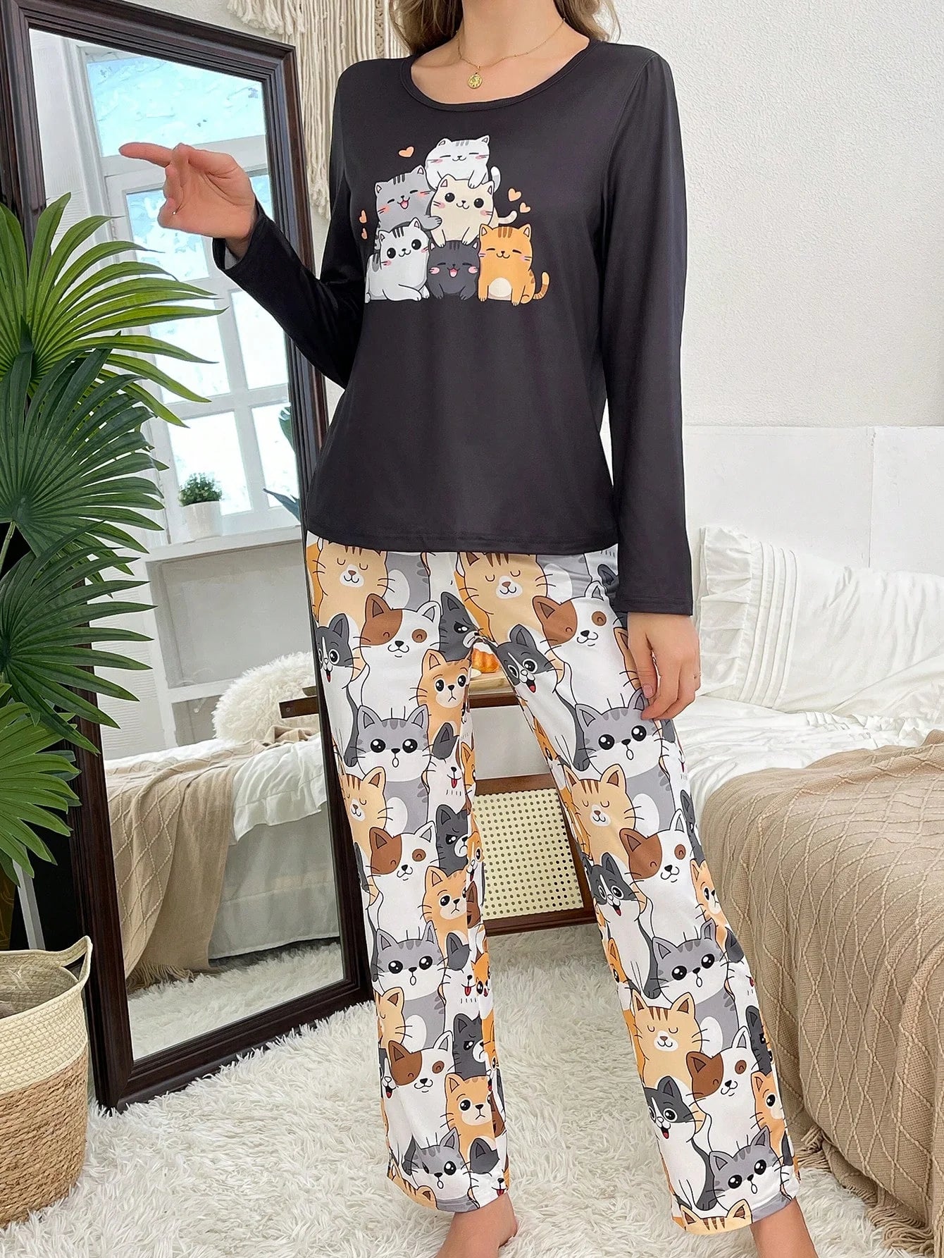 Conjunto de Pijama Feminino com Estampa Fofa de Gato