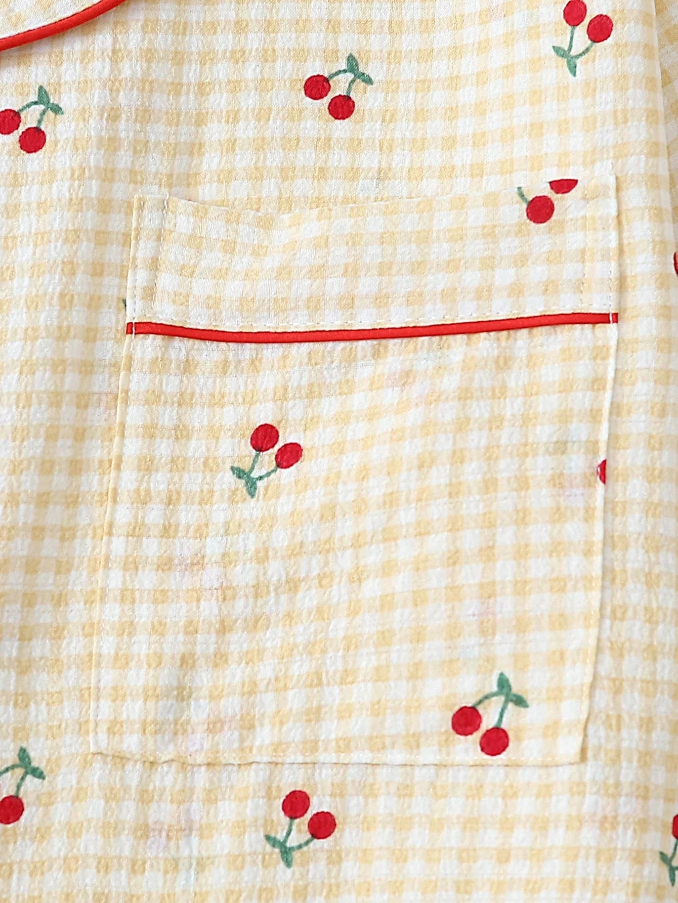 2 peças Conjunto de Pijama Feminino Estampa de Cereja Fofo, Top com Botões de Lapela e Manga Curta, e Shorts com Laço, Roupa de Dormir e Loungewear de Verão, Conjunto de Duas Peças