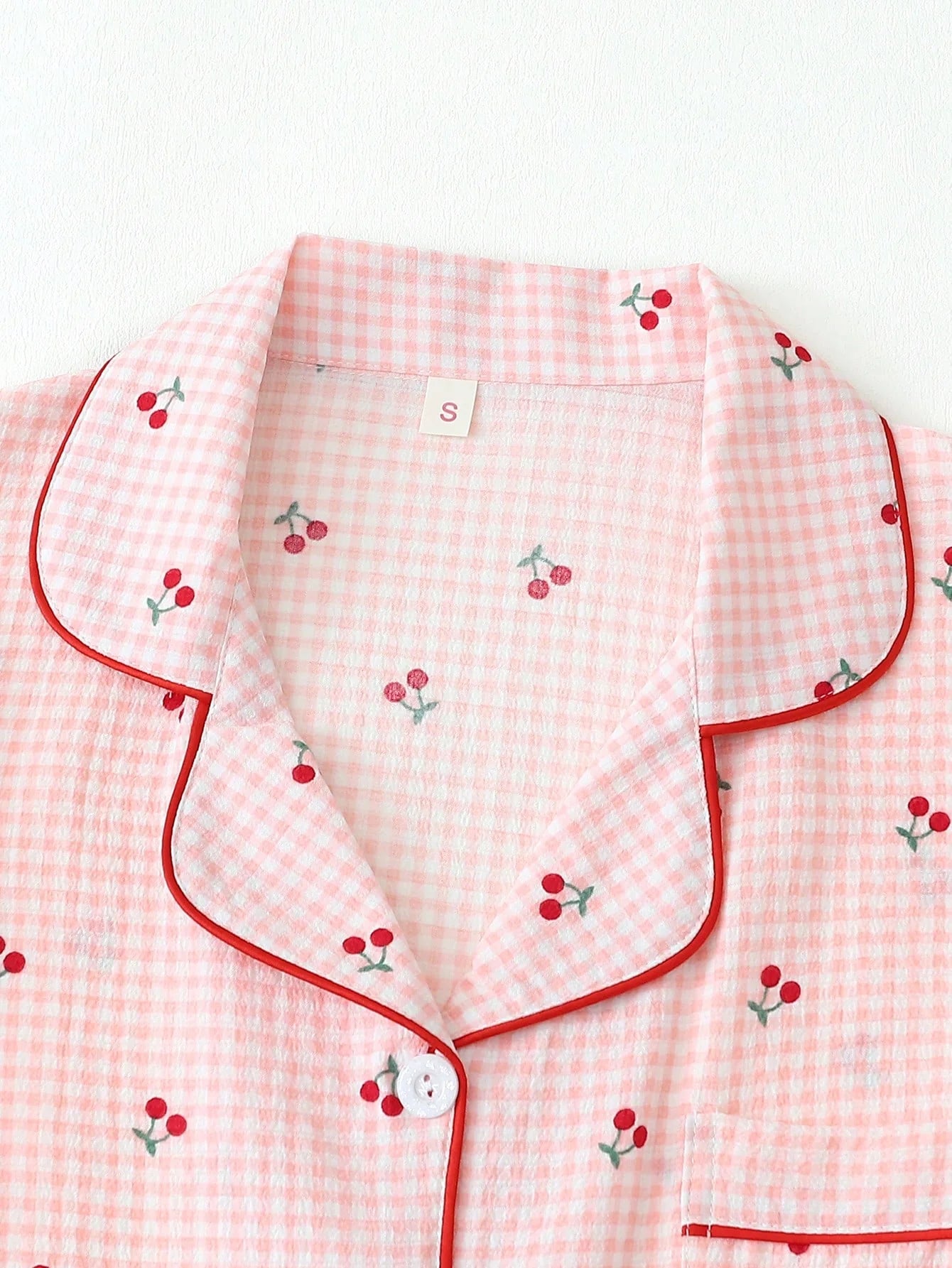 2 peças Conjunto de Pijama Feminino Estampa de Cereja Fofo, Top com Botões de Lapela e Manga Curta, e Shorts com Laço, Roupa de Dormir e Loungewear de Verão, Conjunto de Duas Peças