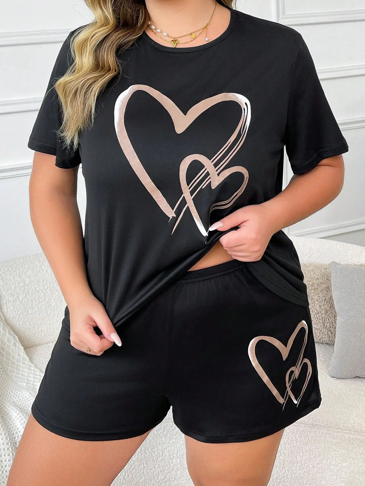 Conjunto de Pijama com Shorts e Manga Curta com Estampa de Coração, Minimalista, Plus Size