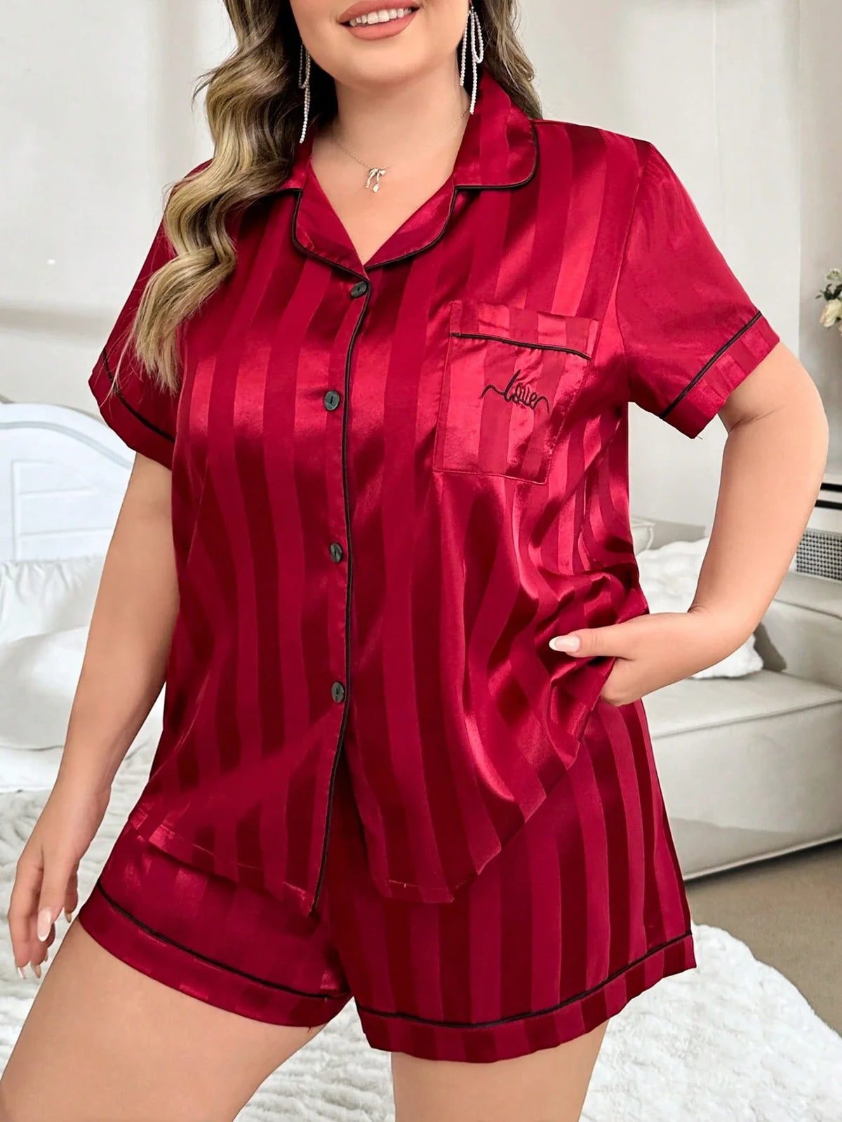 Conjunto de Pijama com Shorts de Manga Curta, Gola de Lapela, Botão na Frente, Bolso, Bordado, Jacquard de Falso Seda, Plus Size