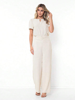 Conjunto Blusa Manga Bishop Com Gola Redonda E Calça Larga Pregas Brenda Bege / P