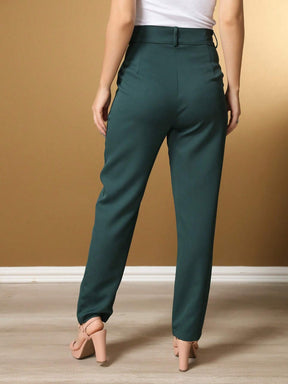 Calça Alfaiataria Com Prega Skinny Larissa