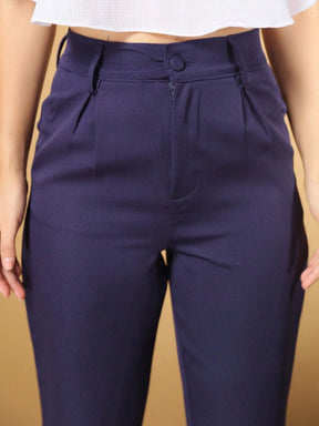 Calça Alfaiataria Com Prega Skinny Larissa