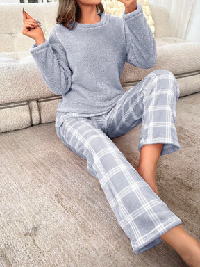 Pijama Longo Pelúcia Natasha