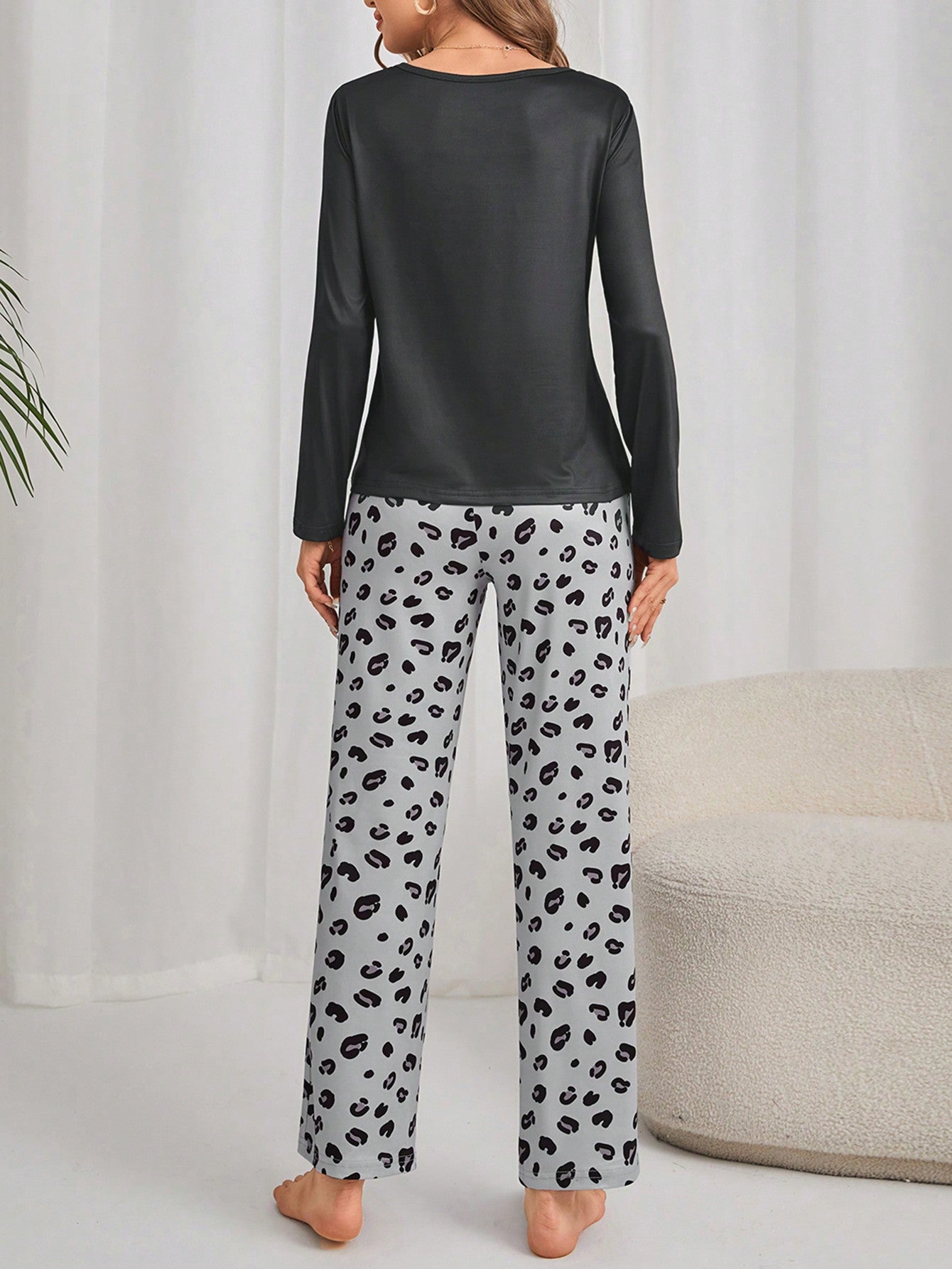Pijama Longo Corações Pintados Amely