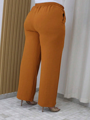 Calça Pantalona Com Detalhe De Amarração Plus Size Luciana