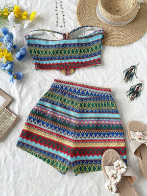 Conjunto Casual 2 Peças - Top Bandeau e Shorts Cintura Alta